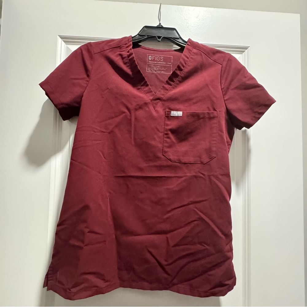 Burgundy Catarina One Pocket Figs Scrub Top